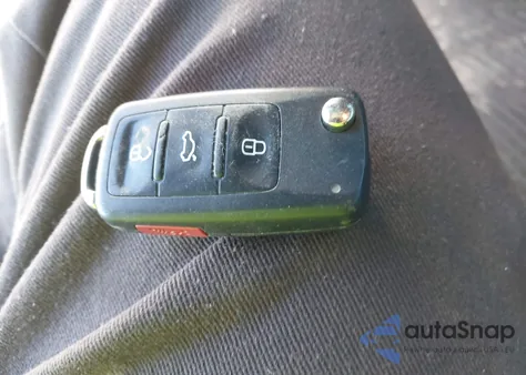 2016 Volkswagen Jetta 1.4T Se z USA, uszkodzony, nr VIN 3VWD67AJ2GM232622